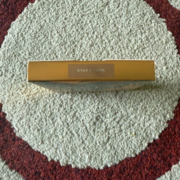 Jaclyn Cosmetics Putty Highlighter in shade "Star Power" - Picture 4 of 4